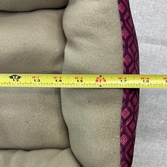 Cozy Tan and Pink Pet Small Bed - Picture 10 of 12